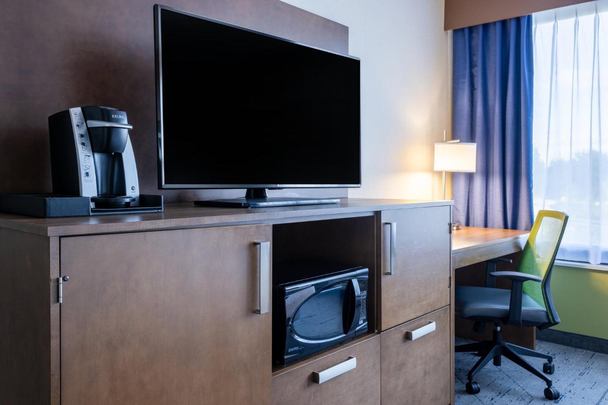 Express & Ft. Washington - Philadelphia By Ihg Hotel